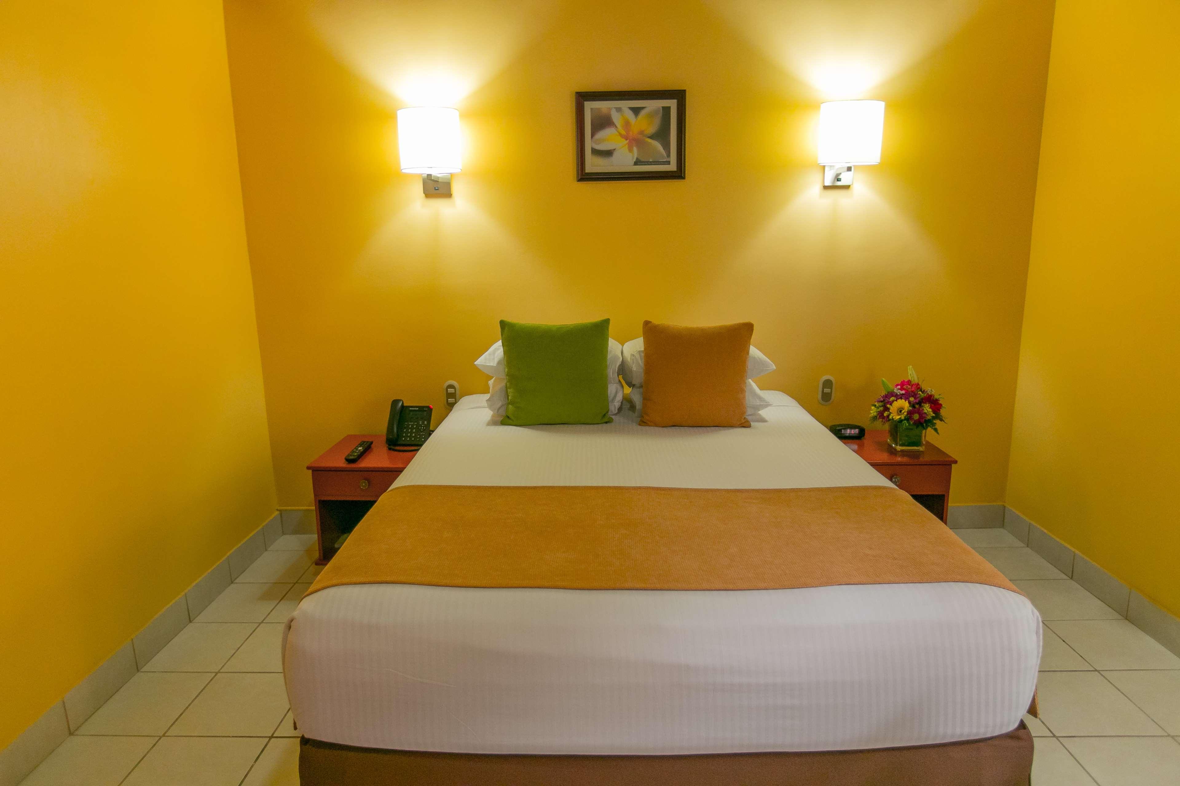 เบสต์ เวสเทิร์น ลาส เมร์เซเดสแอร์พอร์ต Hotel มานากัว ภายนอก รูปภาพ