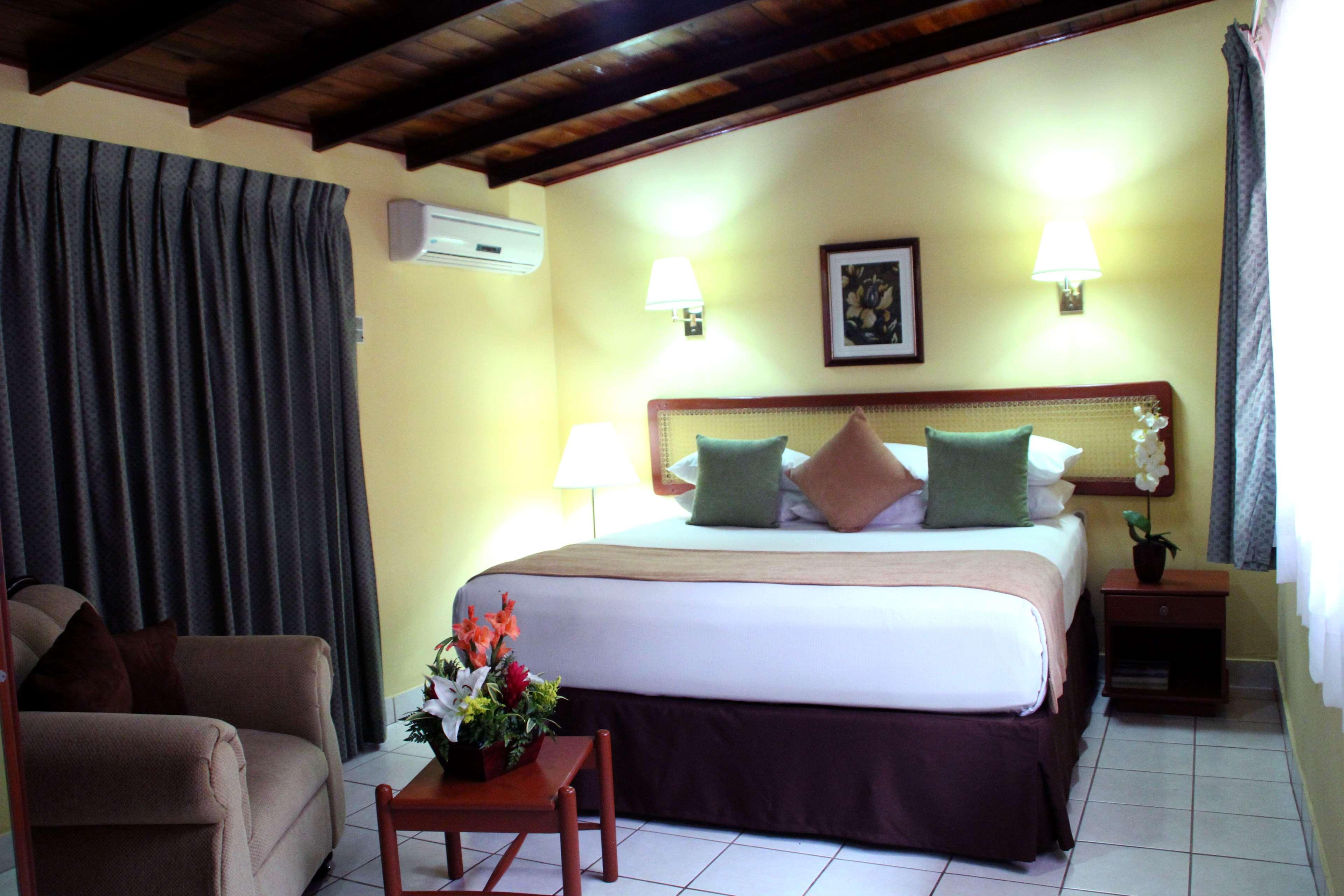 เบสต์ เวสเทิร์น ลาส เมร์เซเดสแอร์พอร์ต Hotel มานากัว ภายนอก รูปภาพ
