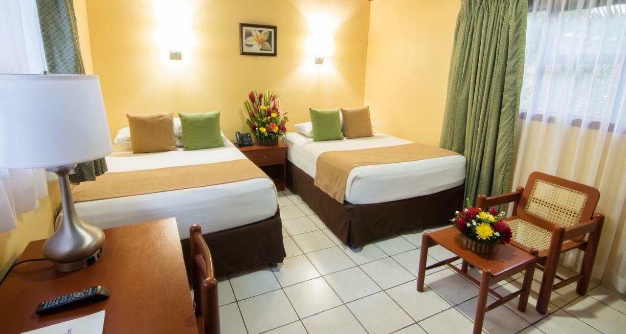 เบสต์ เวสเทิร์น ลาส เมร์เซเดสแอร์พอร์ต Hotel มานากัว ภายนอก รูปภาพ